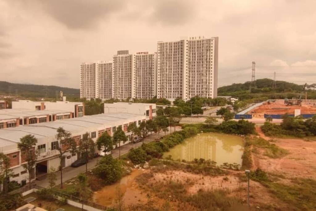 Hzb301-Selfcheck-In-Wi-Fi- Netflix- Parking- Pool-2 Bedroom- Klia, 7099 Szepang Kültér fotó